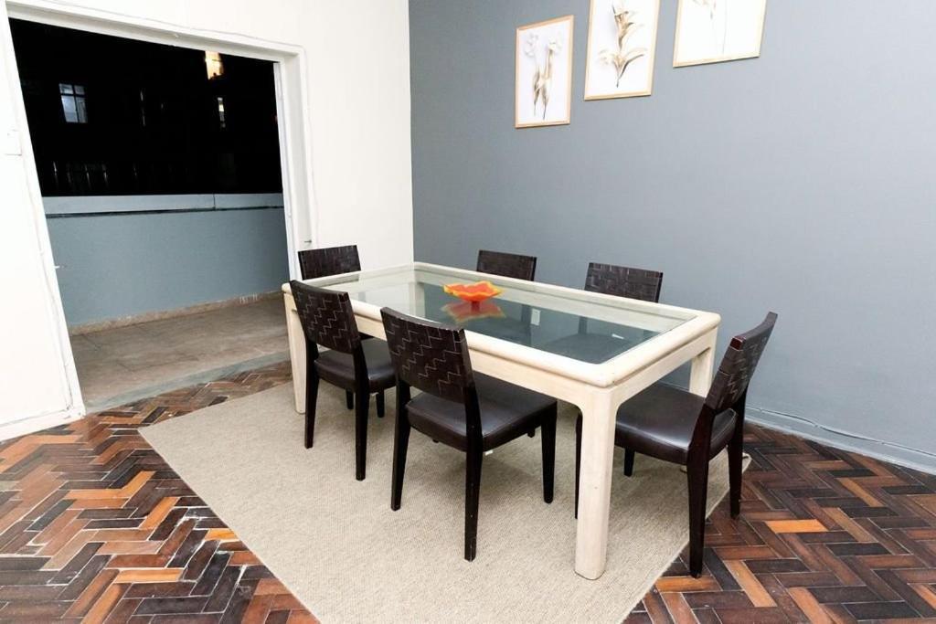 Apartamento Apto Varanda Vista Mar - 1 + 3 Quartos Río de Janeiro