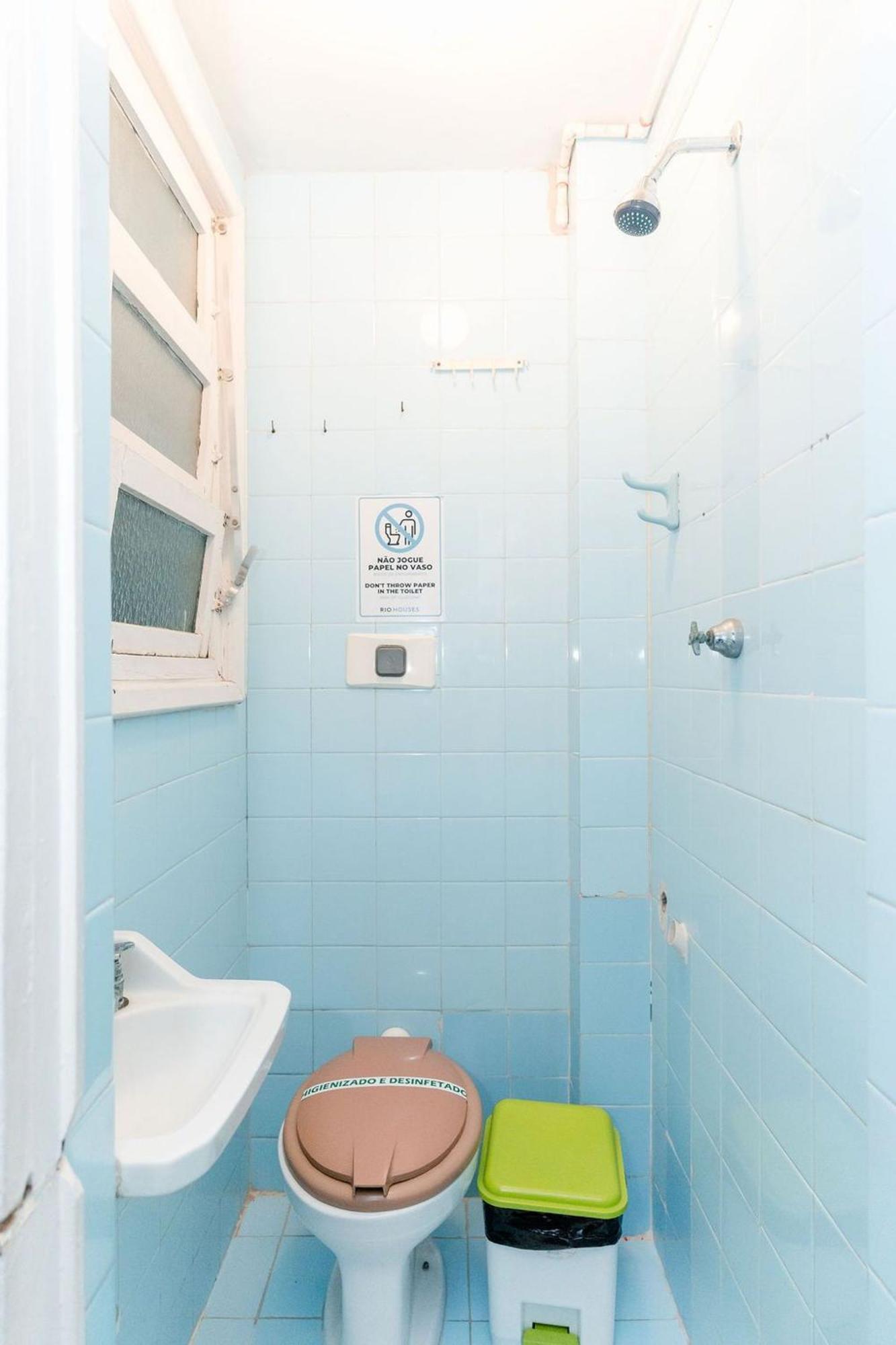 Apartamento Apto Varanda Vista Mar - 1 + 3 Quartos *